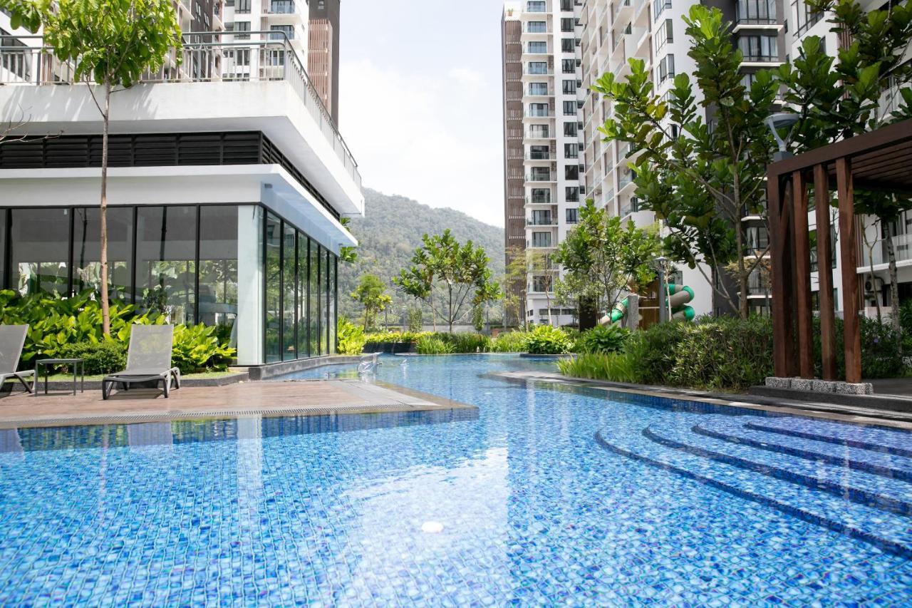 The Tropic@Midhill Genting Apartment Dataran Tinggi Genting Bagian luar foto