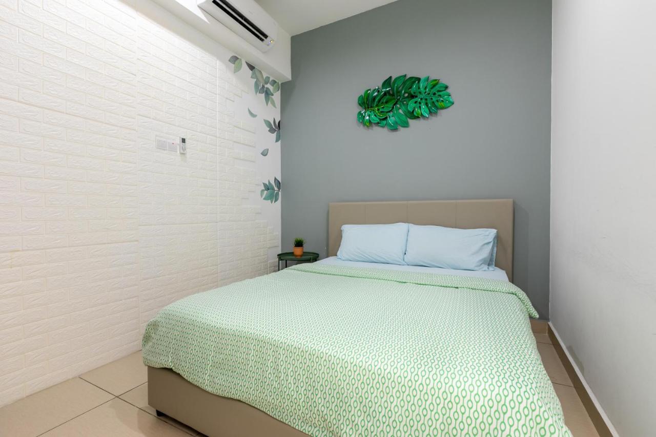 The Tropic@Midhill Genting Apartment Dataran Tinggi Genting Bagian luar foto