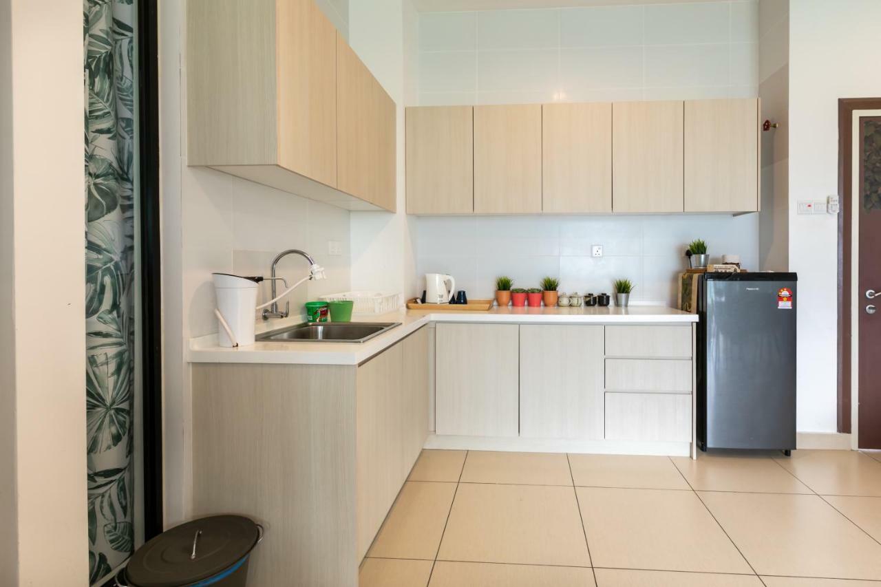 The Tropic@Midhill Genting Apartment Dataran Tinggi Genting Bagian luar foto