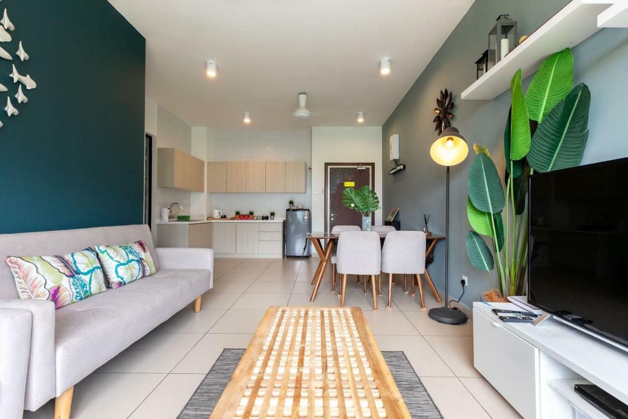 The Tropic@Midhill Genting Apartment Dataran Tinggi Genting Bagian luar foto